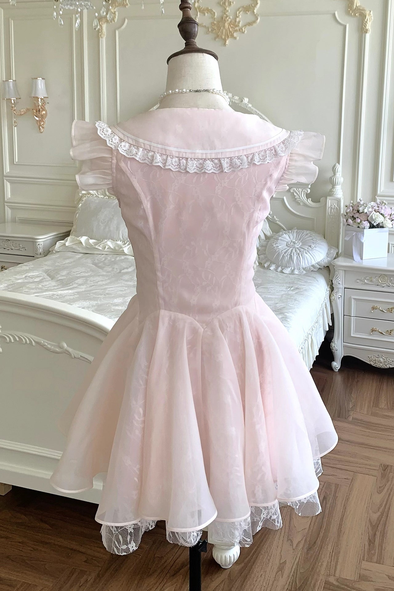 Lace-up Ribbon Flying Sleeve Dress