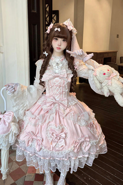 Beautifully Crafted Dress in a Classic Style