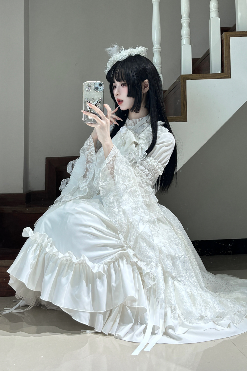 Gothic Super Jisleeve Lolita Shirt + Ruffle Skirt + Hat