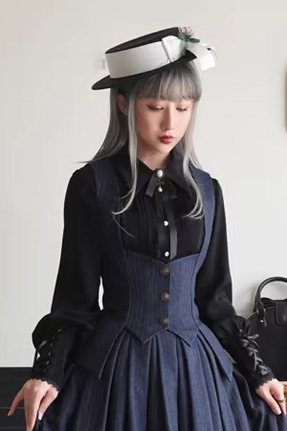 Vintage Style Garment with a Modern Fit