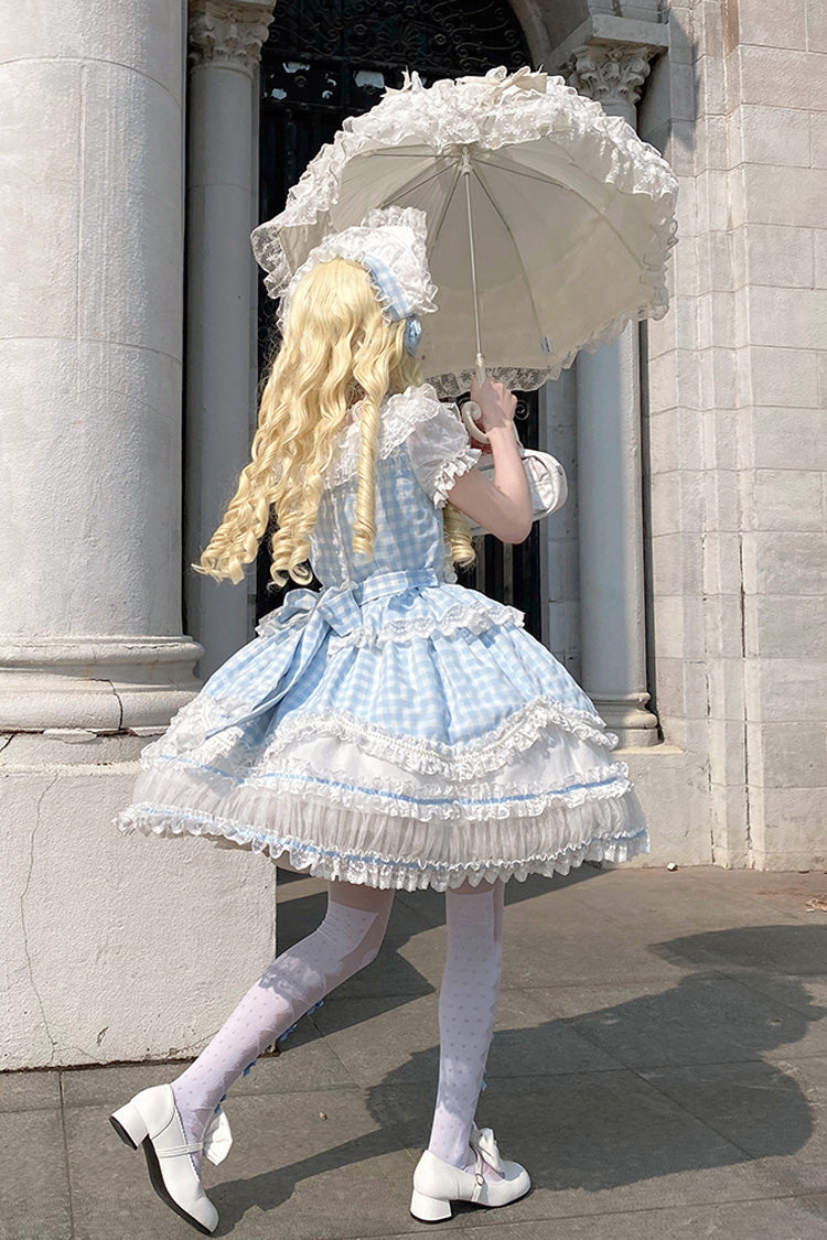 Subtly Elegant Dress with a Refined Vintage Look