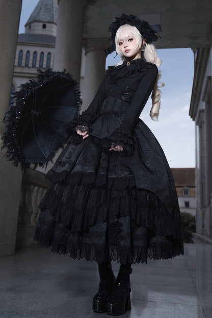 Effortlessly Elegant Garment with a Timeless Design