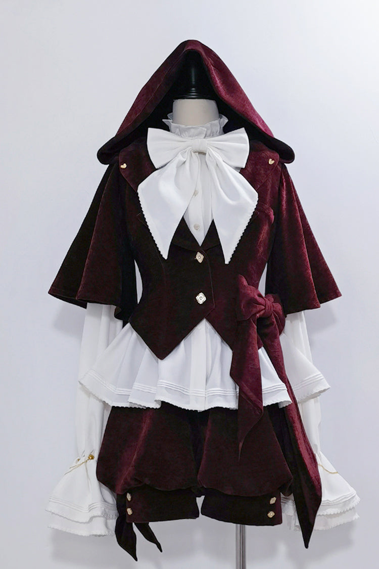 Finely Styled Coat with a Classic Vintage Look