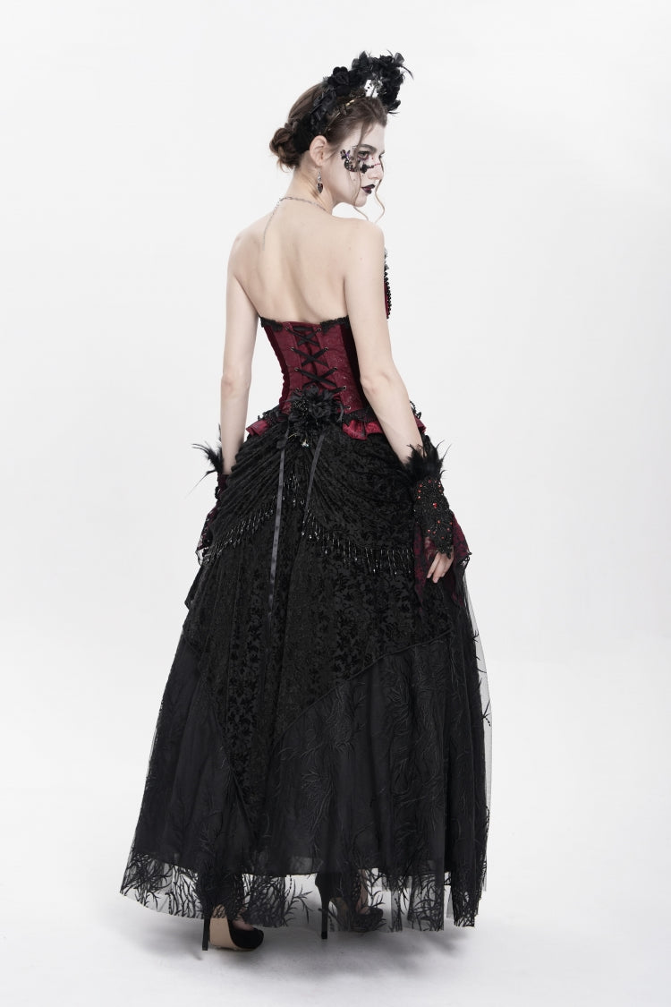Casually Elegant Garment with a Refined Edge