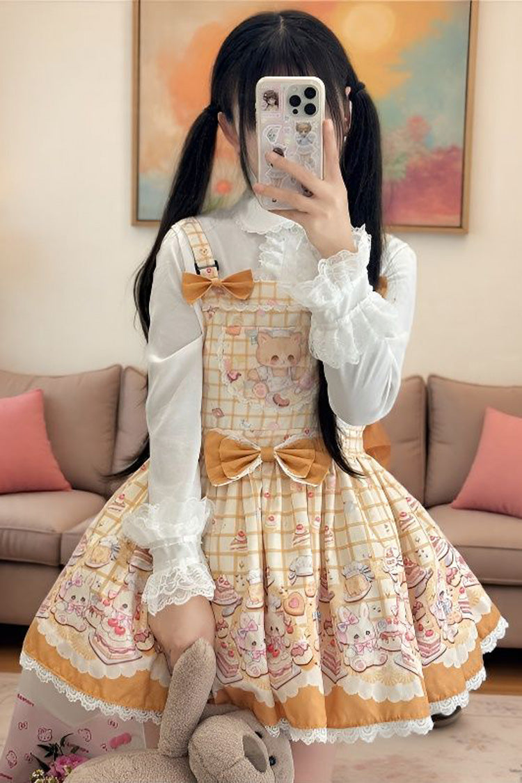 Finely Styled Dress with a Classic Vintage Look