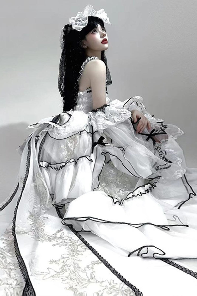 Finely Styled Dress with a Classic Vintage Look