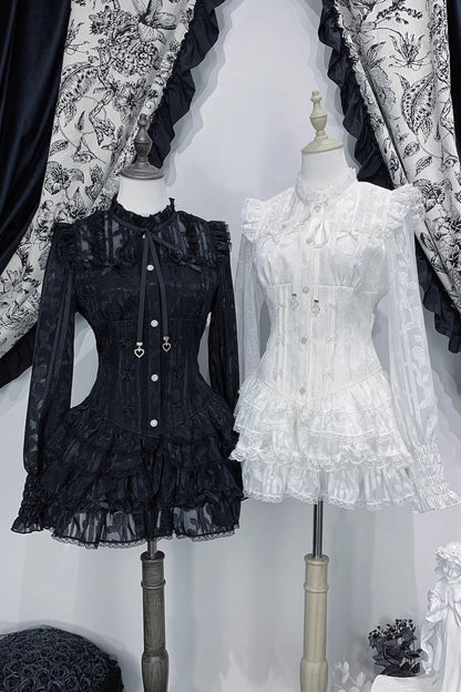 Beautifully Finished Blouse in a Timeless Design