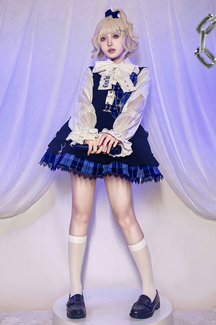 Classic Vintage Garment with a Flattering Fit