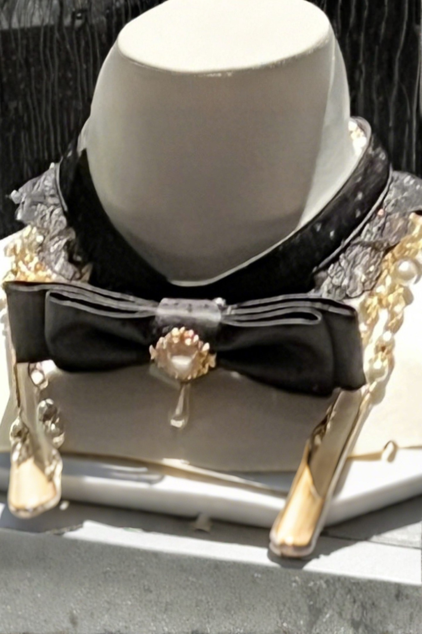 Golden Gothic Dress + Choker + Sleeve + Badge