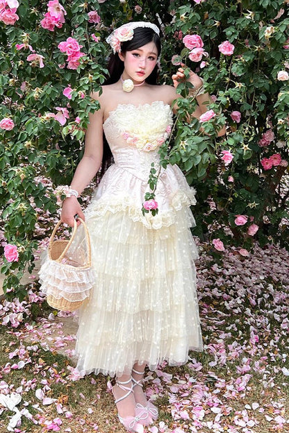 Beautifully Crafted Dress in a Classic Style