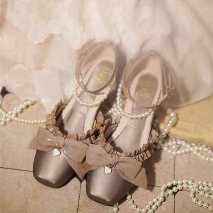 Vintage Style Shoes with a Modern Fit