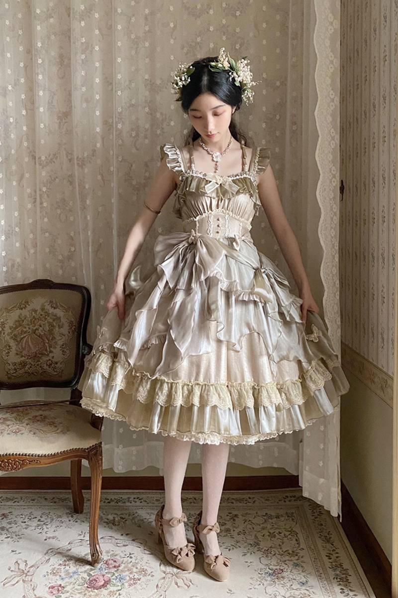 Flying Sleeves Big Lolita Dress