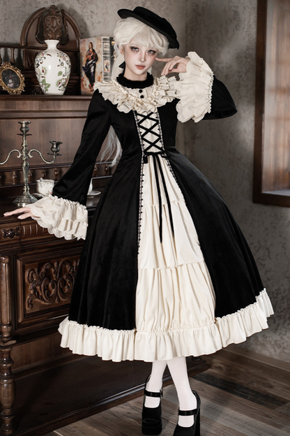 Classical Dress + Collar + Ribbon + Hat