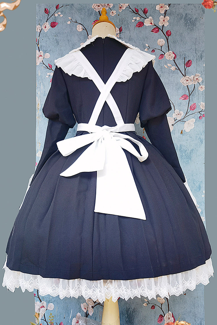 Finely Styled Dress with a Classic Vintage Look