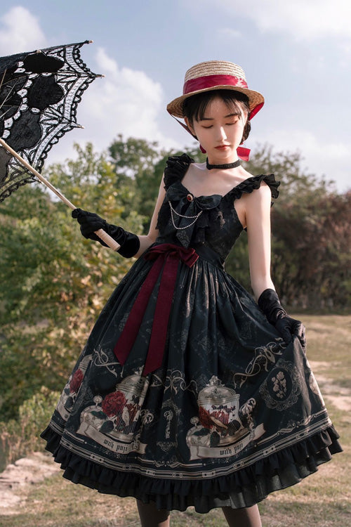 Finely Styled Dress with a Classic Vintage Look