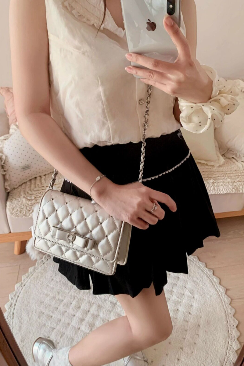 Rhinestone Bow Chain Bag