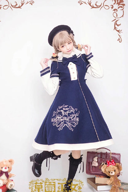 Classic Vintage Coat with a Flattering Fit