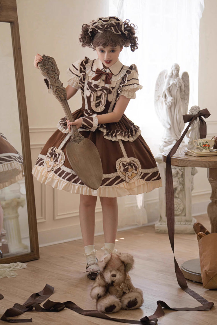 Finely Styled Dress with a Classic Vintage Look