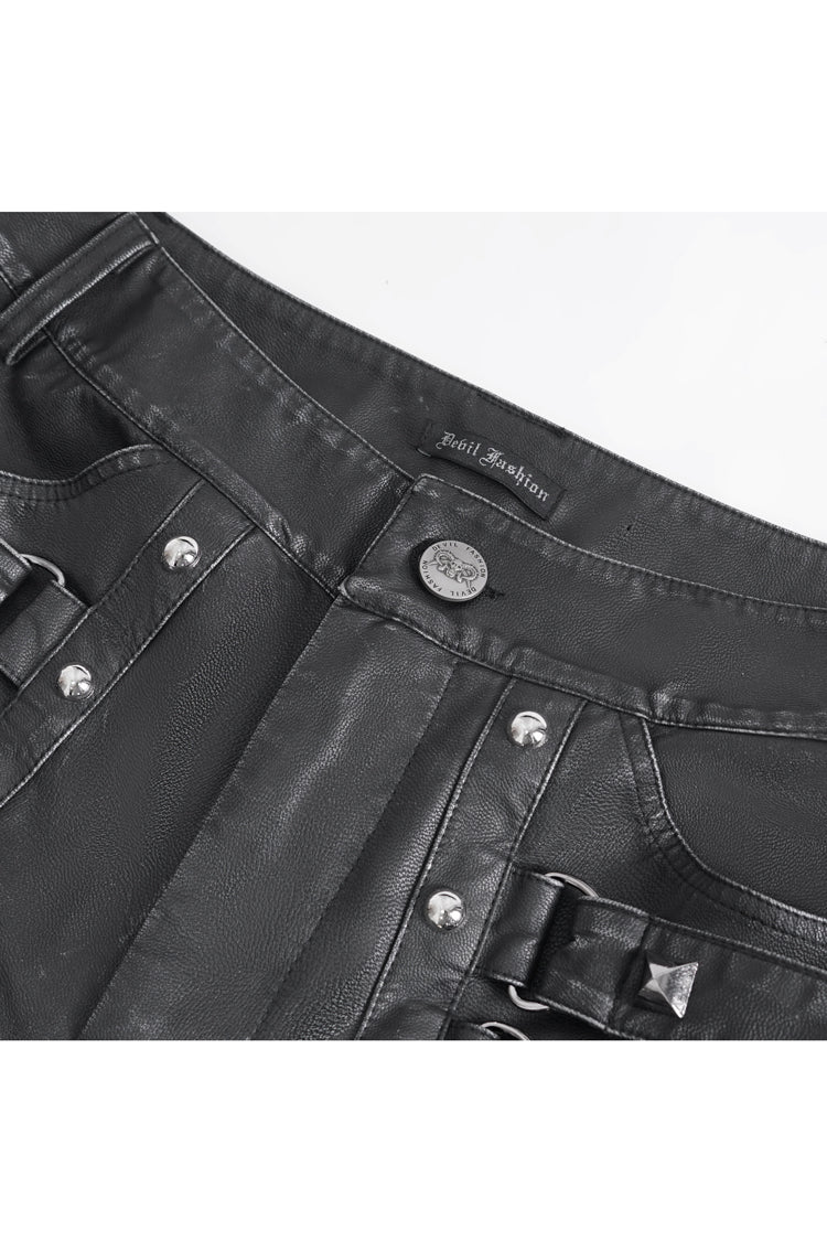 Classic Vintage Pants with a Flattering Fit