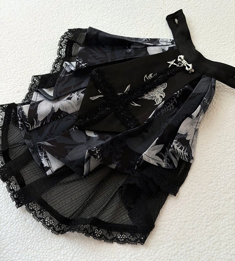 [pre-order Deadline: May 13] Bone Iris Gothic Black Ruffle Shirt + Corset Skirt + Accessories