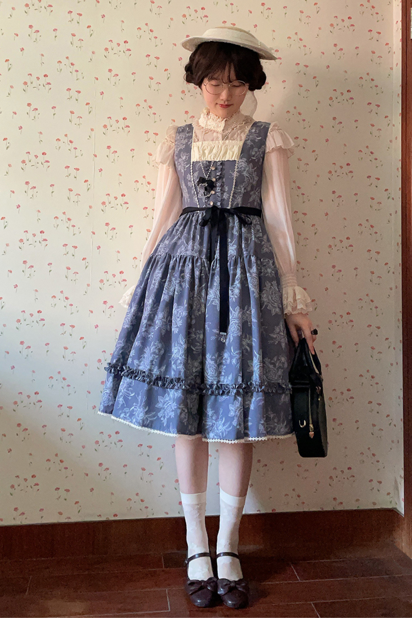 Sketch Wild Rose Lolita Jumper Skirt
