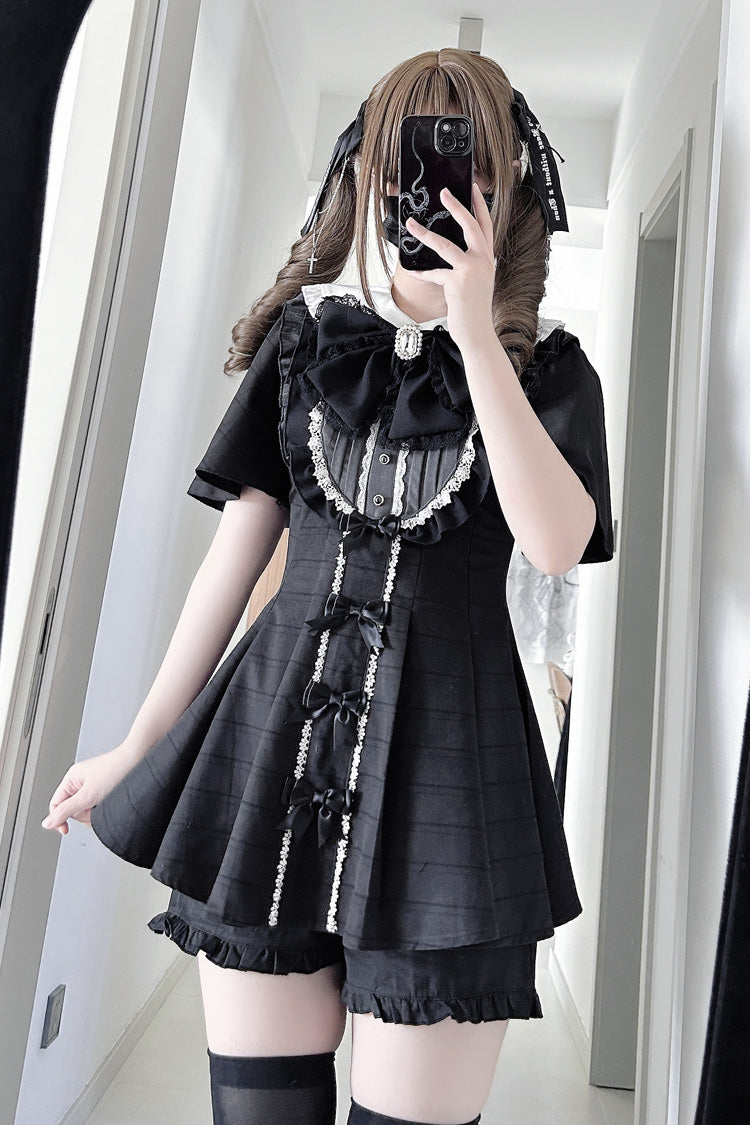Casually Elegant Dress with a Refined Edge