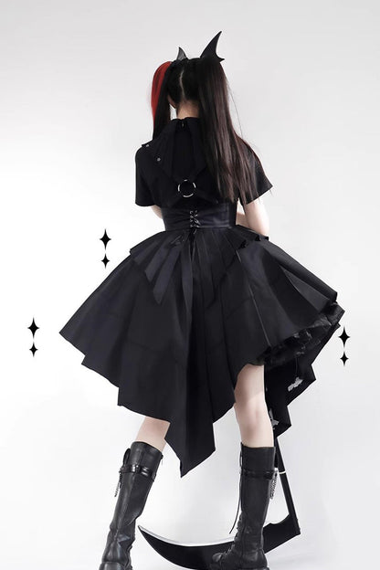 Finely Styled Dress with a Classic Vintage Look