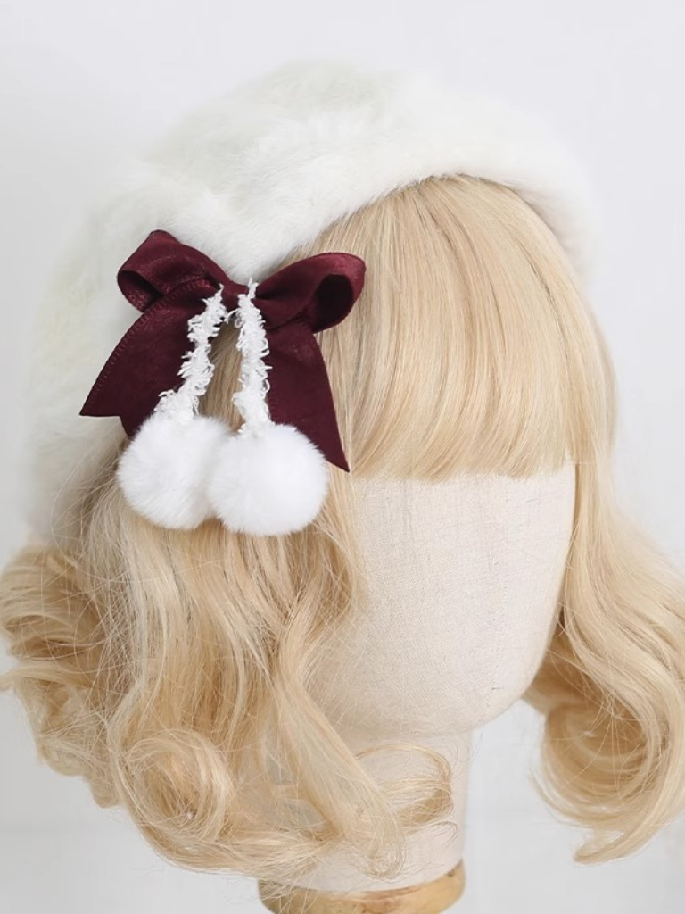 Cream Fur Ribbon Pom-pom Beret