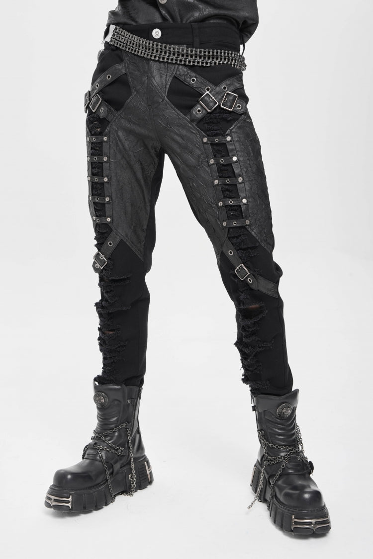 Thoughtfully Designed Pants in a Timeless Style