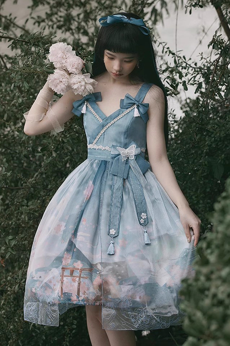 Finely Styled Dress with a Classic Vintage Look