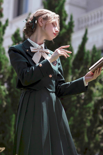 Classic Designed Dress in a Timeless Cut