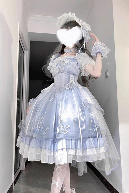 Thoughtfully Designed Dress in a Timeless Style
