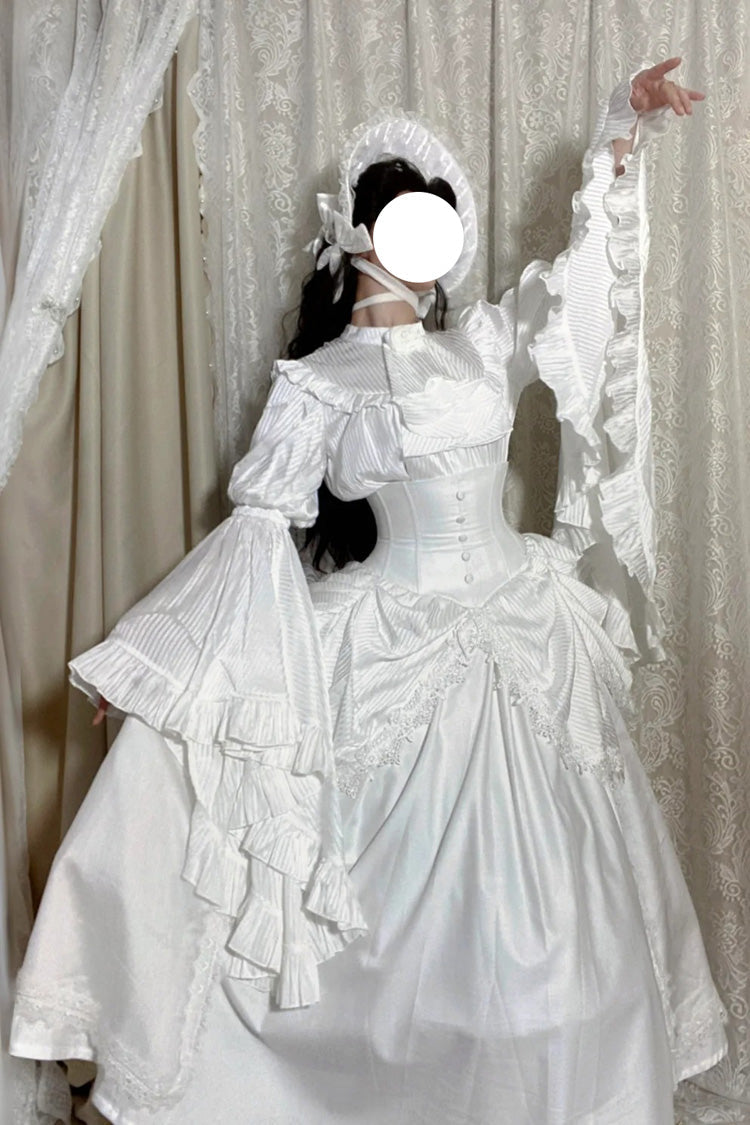 Casually Elegant Garment with a Refined Edge