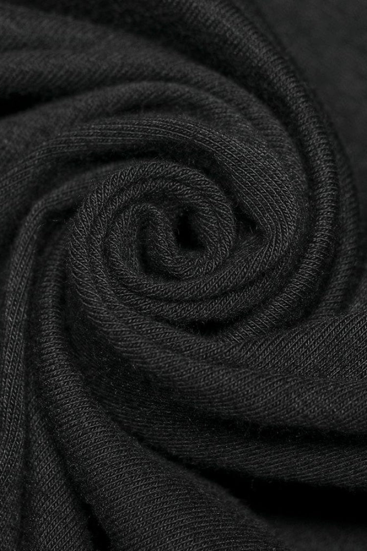 Finely Styled Garment with a Classic Vintage Look