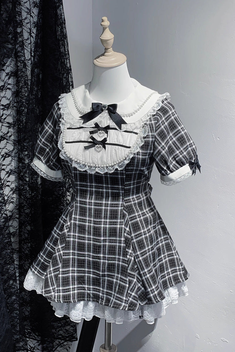 Subtly Elegant Dress with a Refined Vintage Look