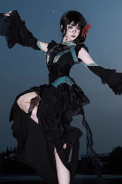Vintage Inspired Garment with a Contemporary Edge