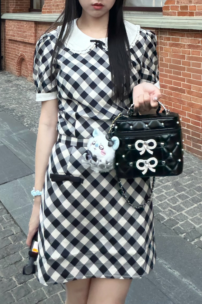 Pearl Rhinestone Lace Box Bag