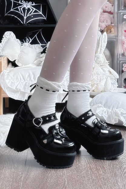 Jewel Cross Ribbon Shoes
