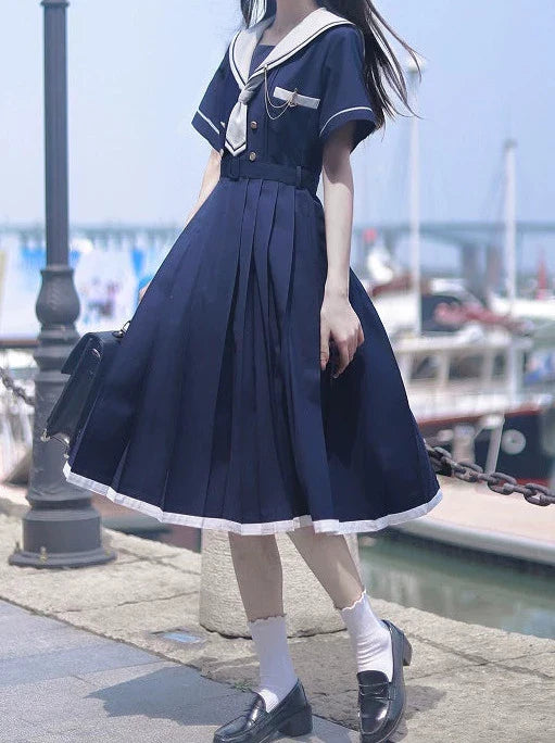 College Style Sailor Collar Pleated Dress