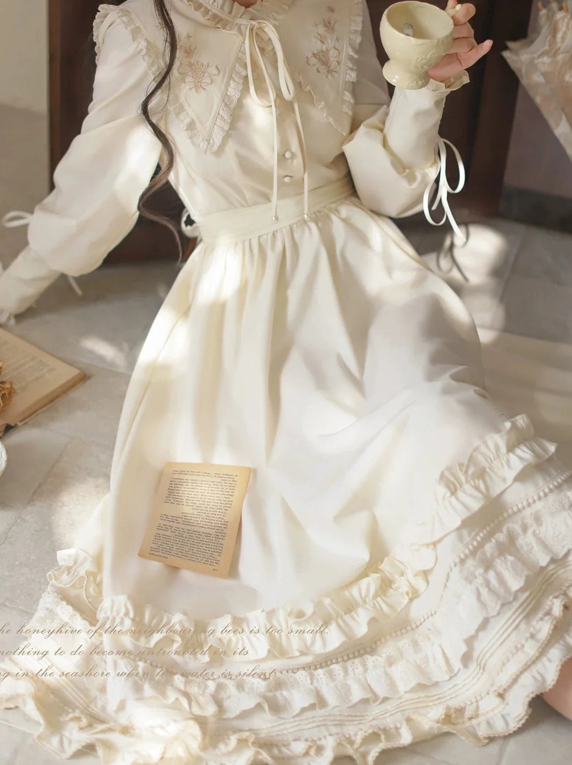 French Romantic Embroidery Dress + Waist Ribbon [pre-order]