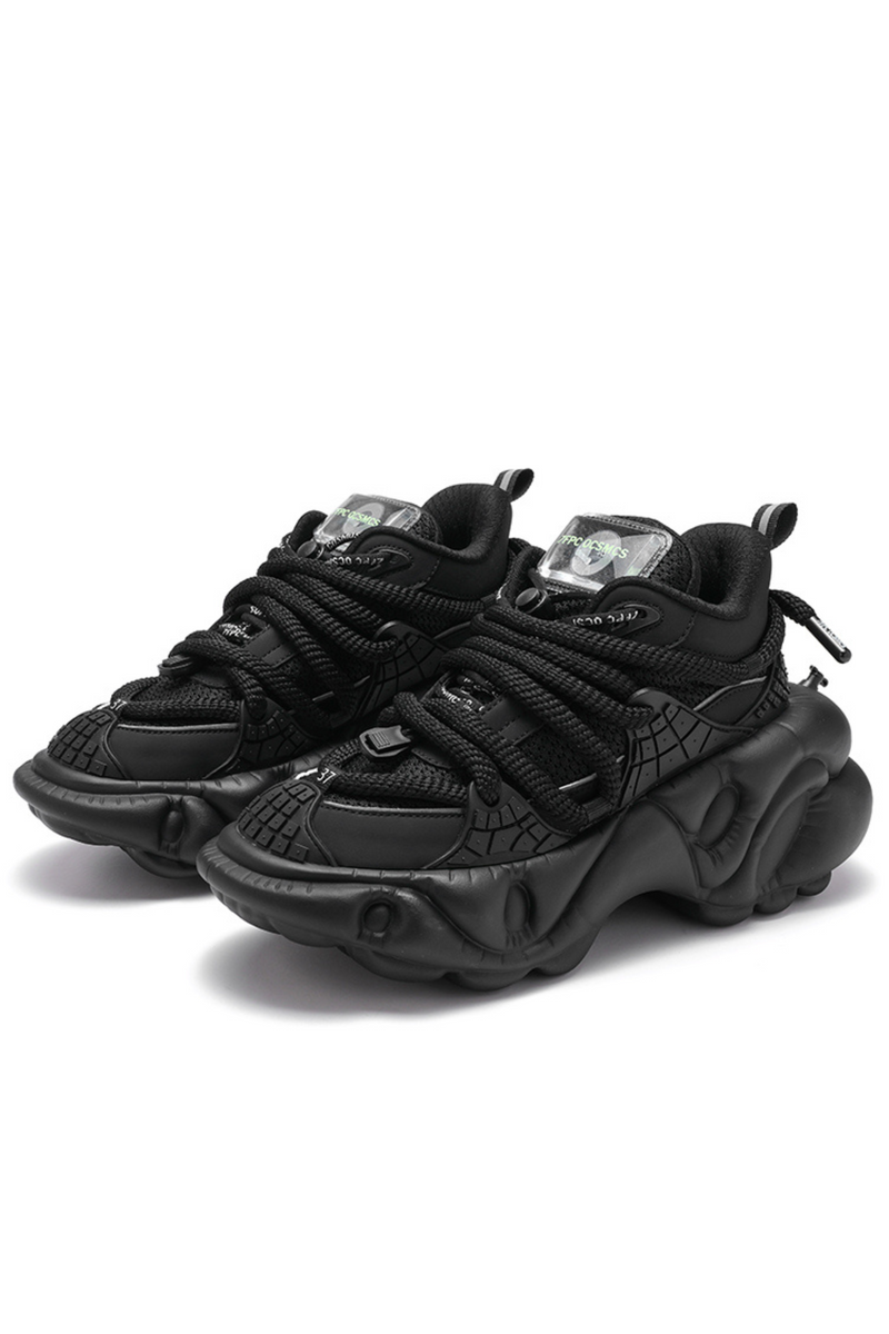 Mode Design Dark Sneakers