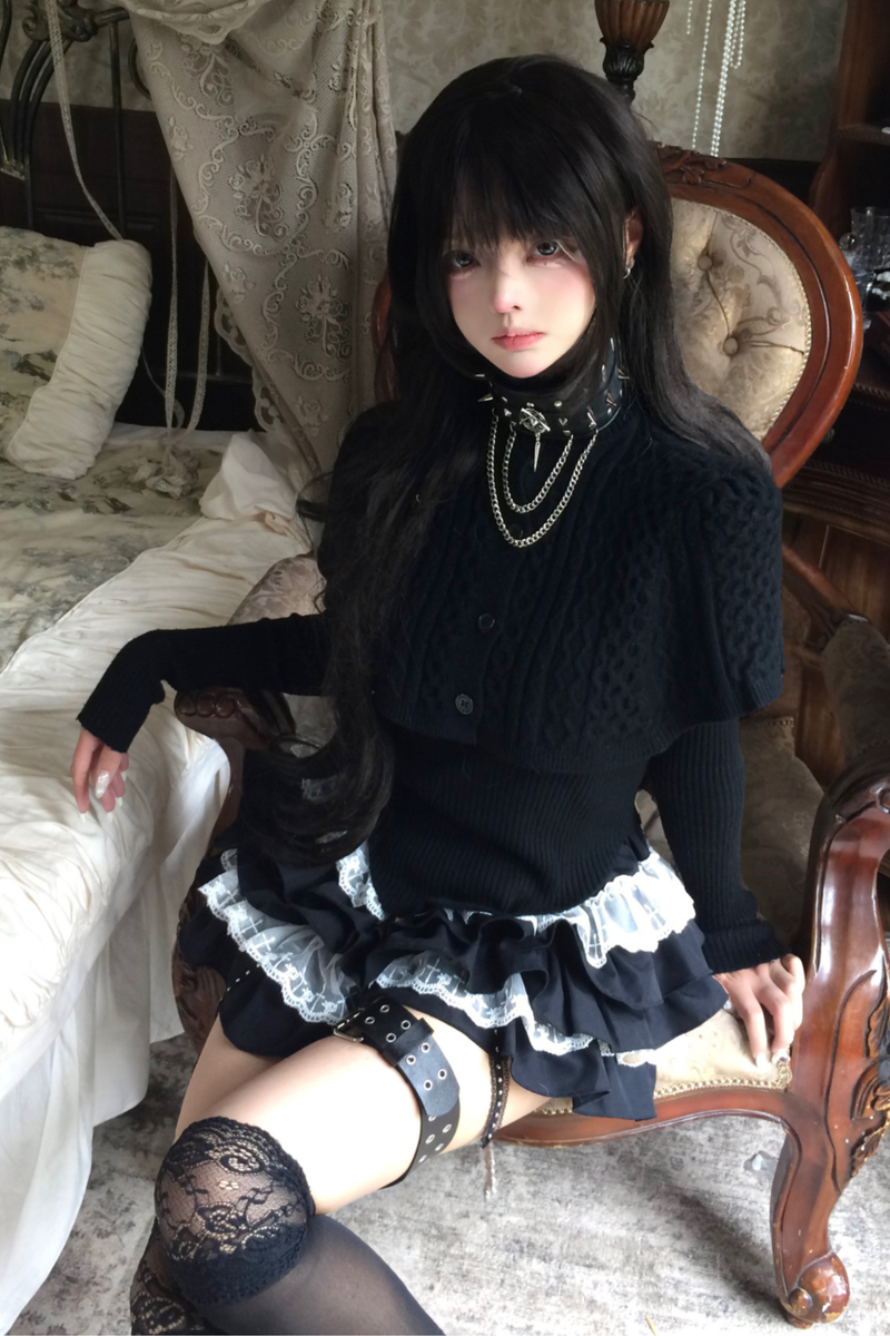 French Dark Tops + Tiered Skirt