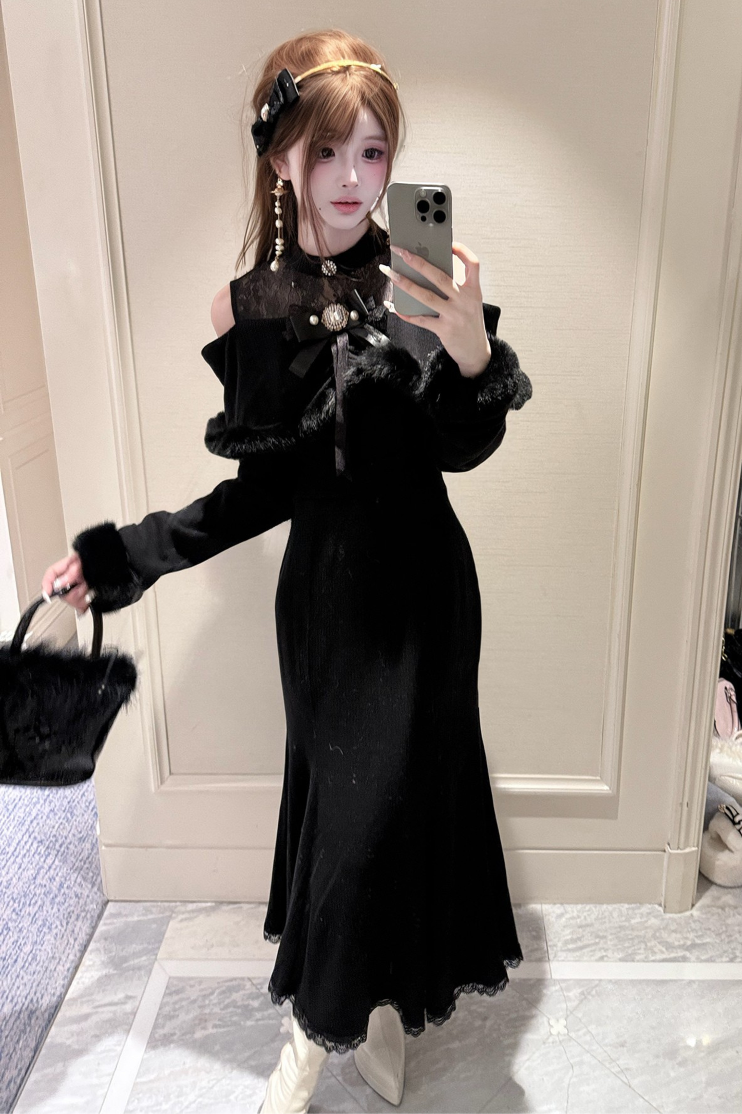 Slim Dark Knit Dress