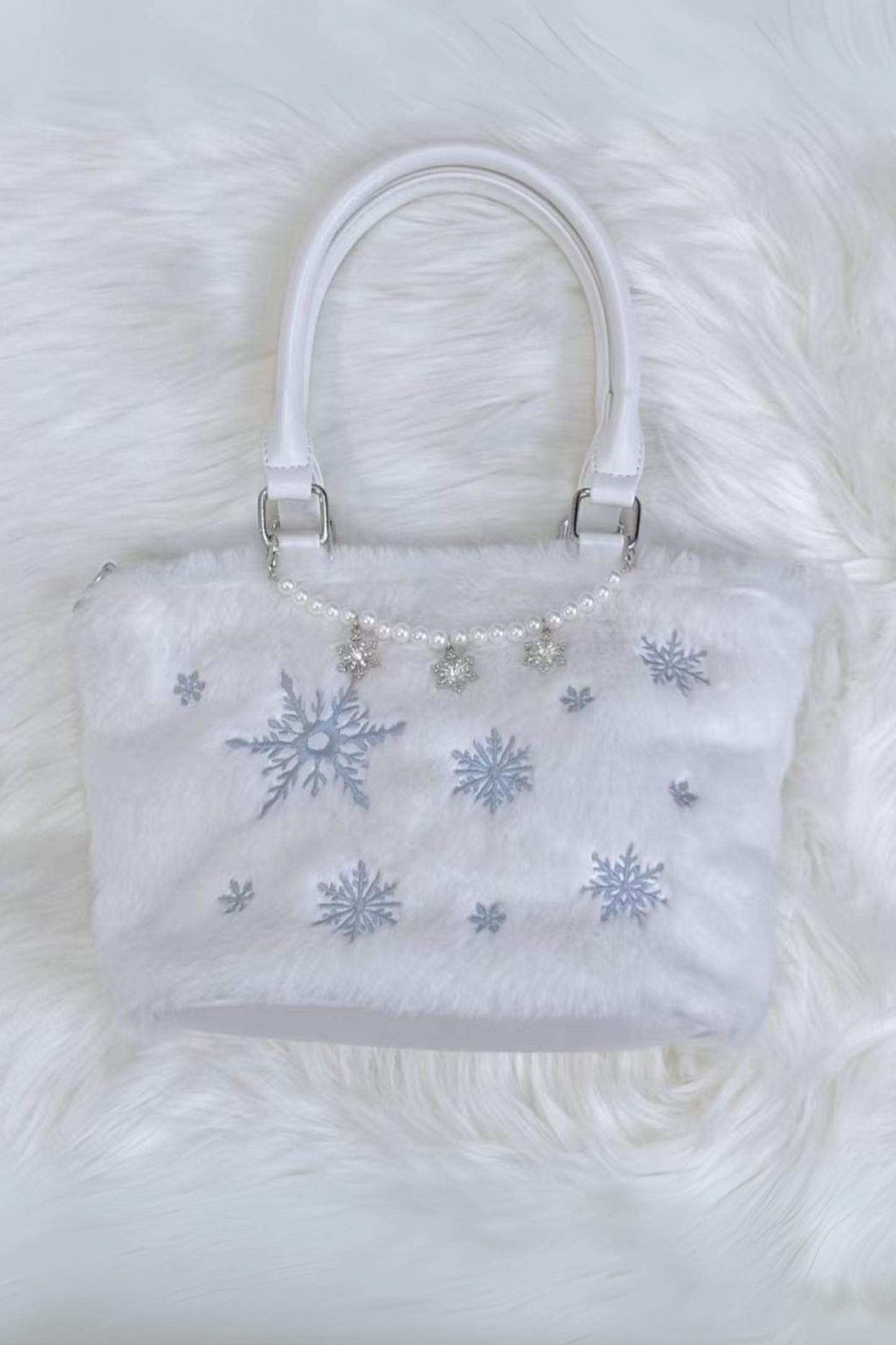 Chain White Fur Bag