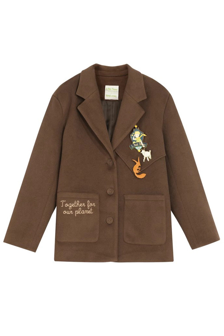 Beautifully Finished Coat in a Timeless Design