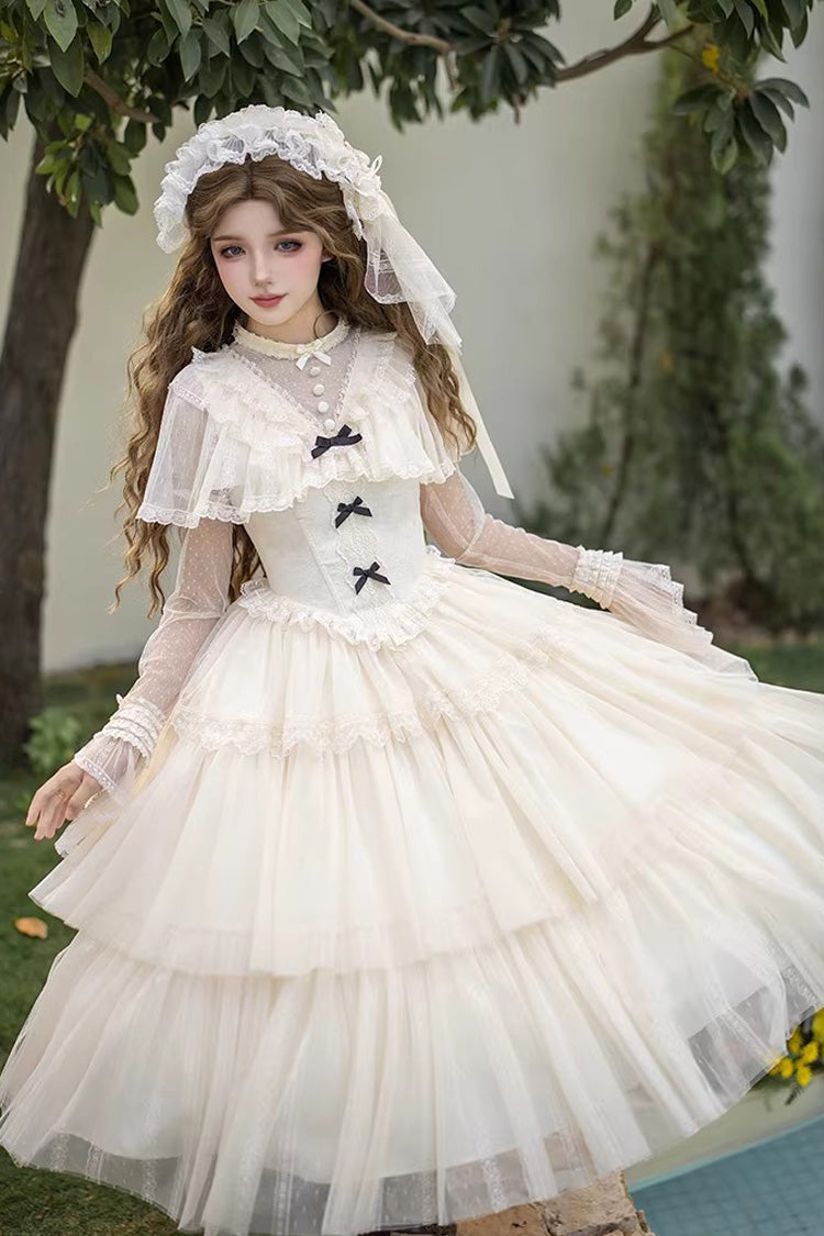 Finely Styled Dress with a Classic Vintage Look