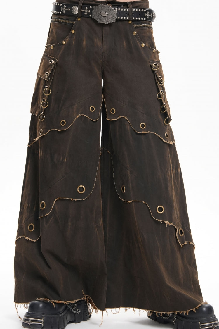 Thoughtfully Designed Pants in a Timeless Style