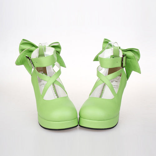 Effortlessly Elegant Shoes with a Timeless Design