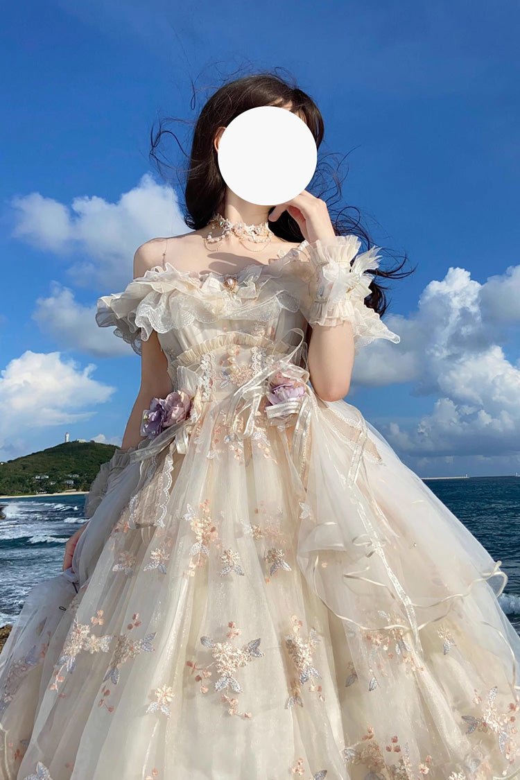 Finely Styled Dress with a Classic Vintage Look