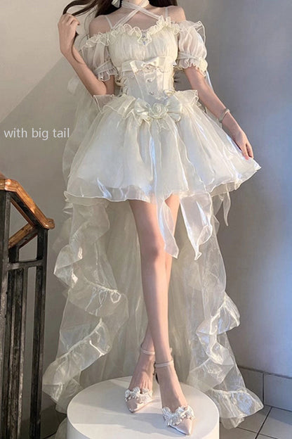 Subtly Elegant Dress with a Refined Vintage Look